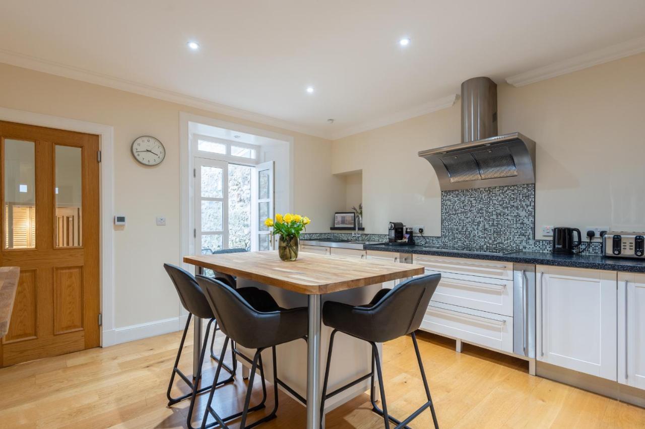 138 North Street - Luxury 2 Bed 2 Bath With Secret Garden, Summerhouse, Putting Green St Andrews Exteriör bild