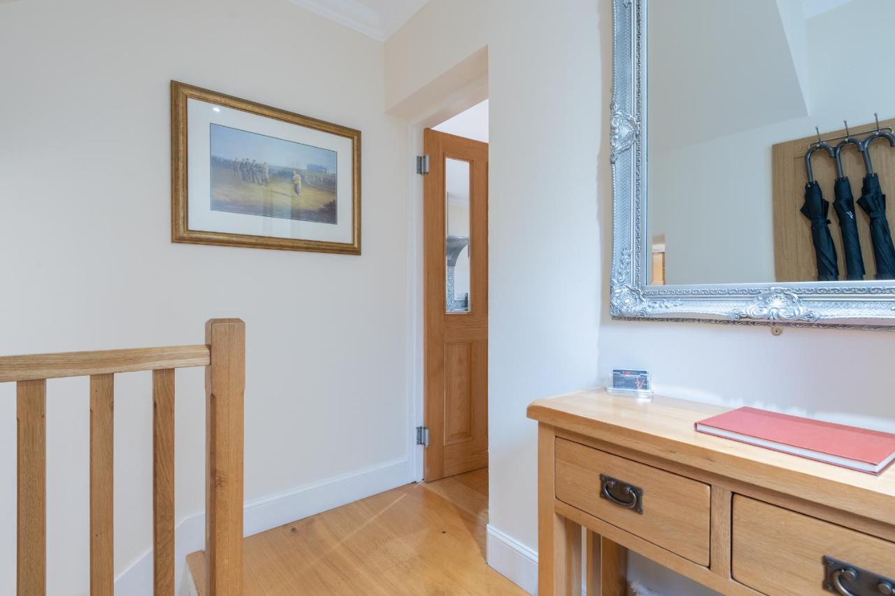 138 North Street - Luxury 2 Bed 2 Bath With Secret Garden, Summerhouse, Putting Green St Andrews Exteriör bild