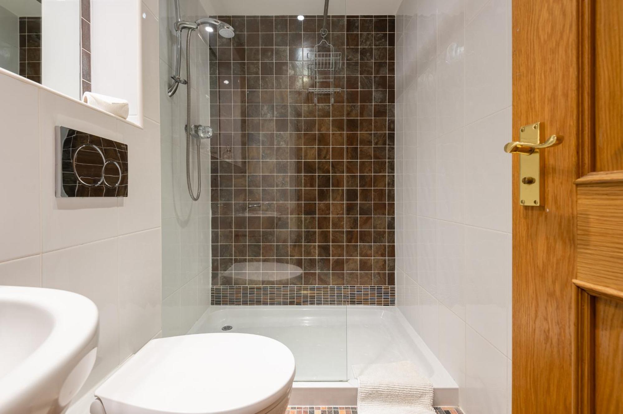 138 North Street - Luxury 2 Bed 2 Bath With Secret Garden, Summerhouse, Putting Green St Andrews Exteriör bild